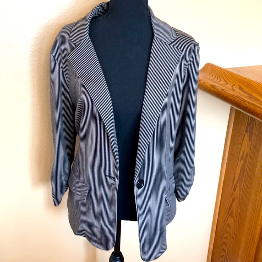 SOHO Apparel Brown & Black Striped Blazer